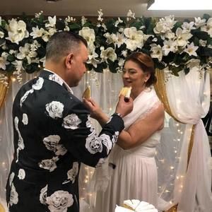 Meet your Posher, Marta